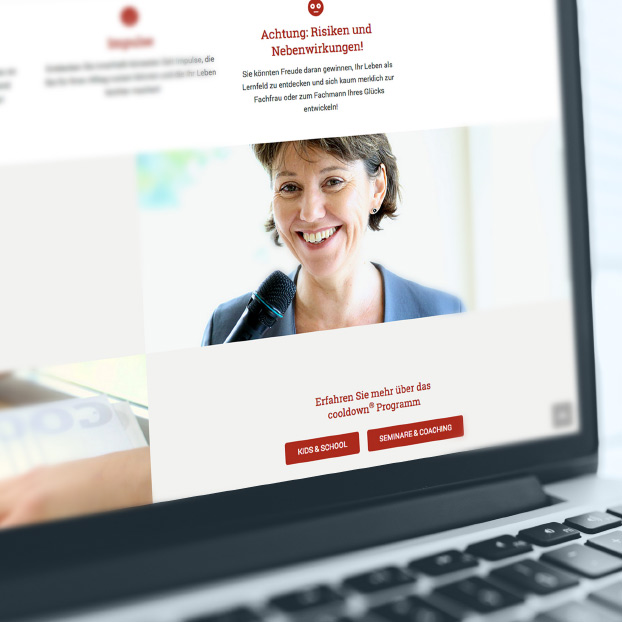 Ansicht der Website von cooldown mit Fokus auf Mona Oellers.